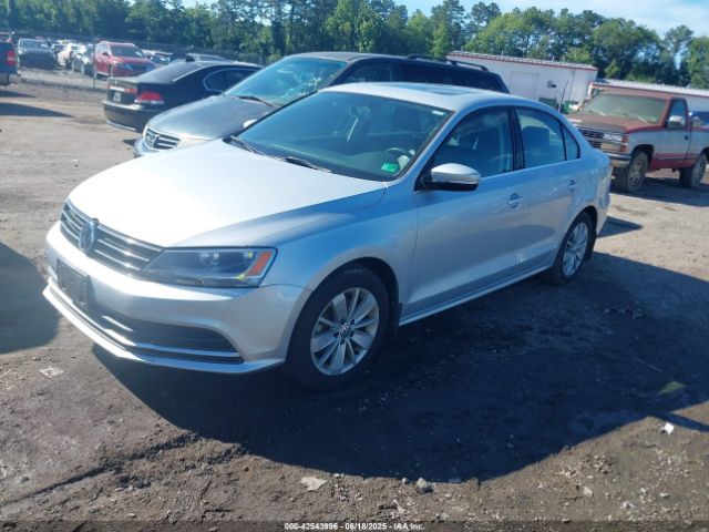 3VWD17AJ4FM323906 Volkswagen Jetta