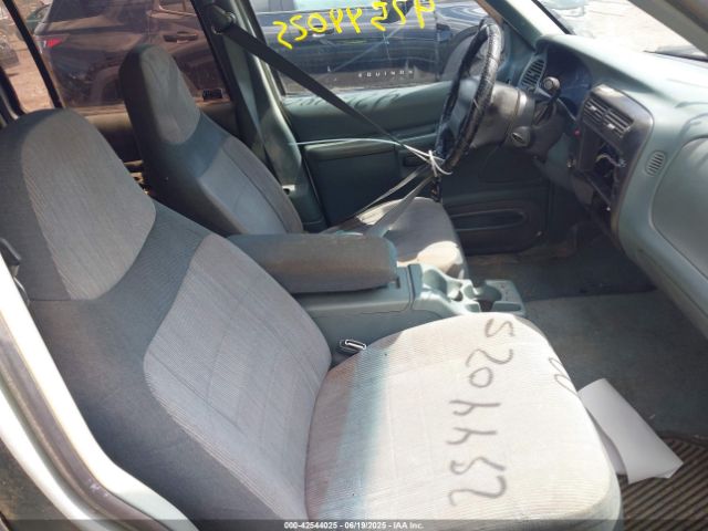 1996 FORD EXPLORER 1FMDU32X4TZA63759 Photo 4