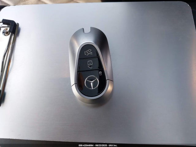 W1K6G7GB9RA259265 Mercedes-Benz m176