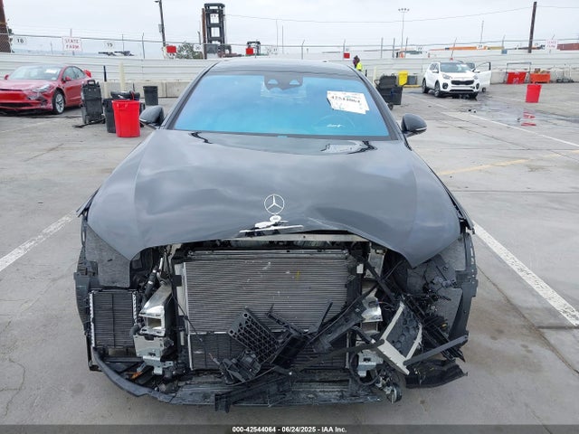 W1K6G7GB9RA259265 Mercedes-Benz m176