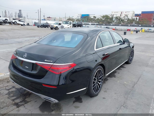 W1K6G7GB9RA259265 Mercedes-Benz m176