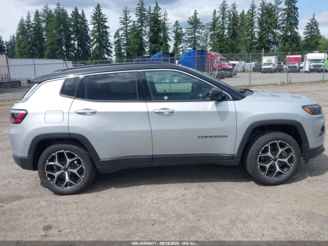 3C4NJDCNXST579277 Jeep 2025