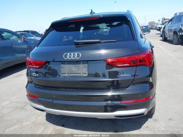 WA1AECF31L1040573 Audi 2020