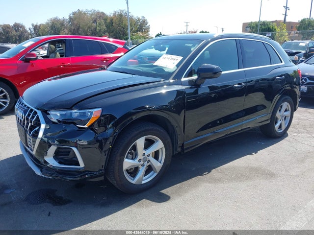 WA1AECF31L1040573 Audi 2020
