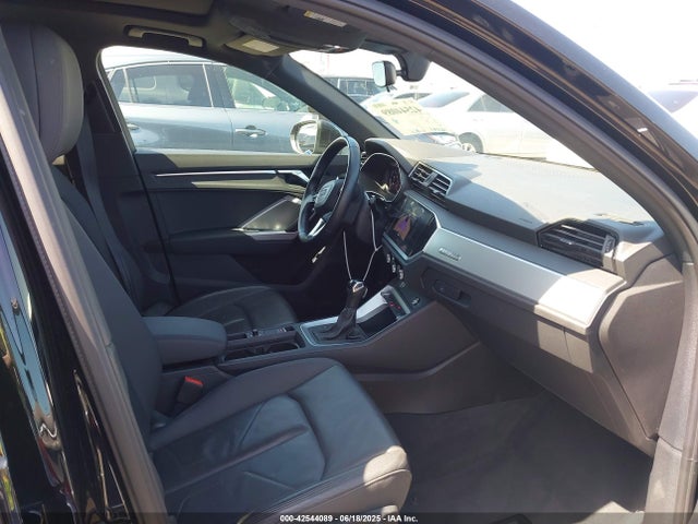 WA1AECF31L1040573 Audi 2020