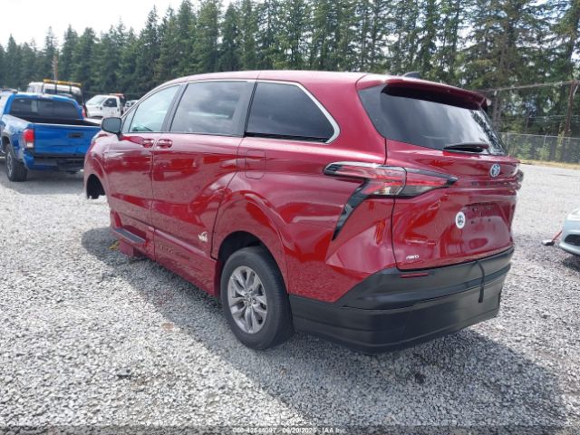 2022 TOYOTA SIENNA 5TDKSKFC7NS042041 Photo 2