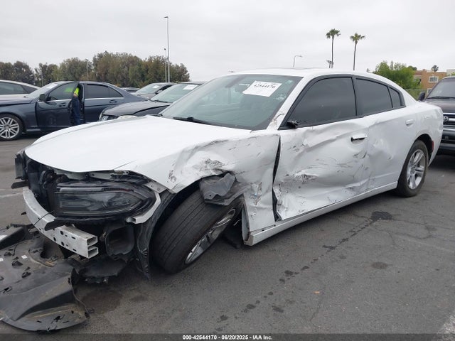 Dodge 2019 2019 2C3CDXBG4KH695431 Image 2