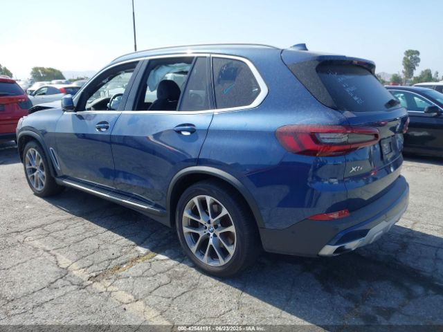 2023 BMW X5 5UXCR6C01P9N96807 Photo 2