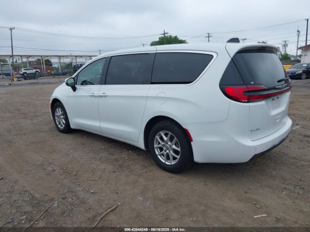 2023 CHRYSLER PACIFICA 2C4RC1BG7PR533185 Photo 2