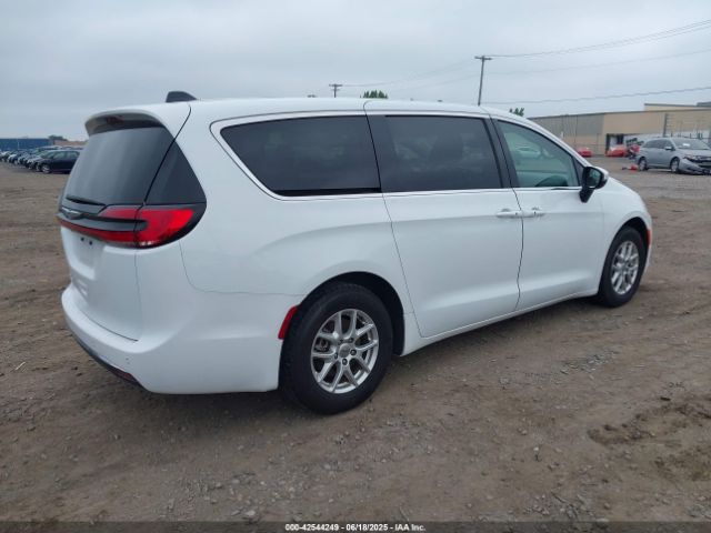 2023 CHRYSLER PACIFICA 2C4RC1BG7PR533185 Photo 3