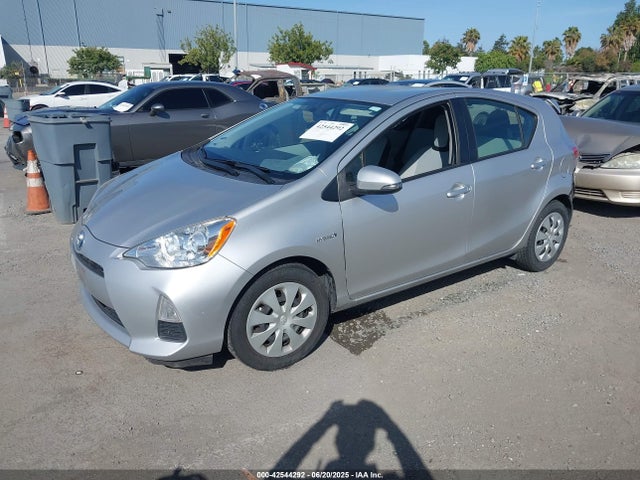 JTDKDTB3XE1568246 Toyota 1nz-fxe+1lm