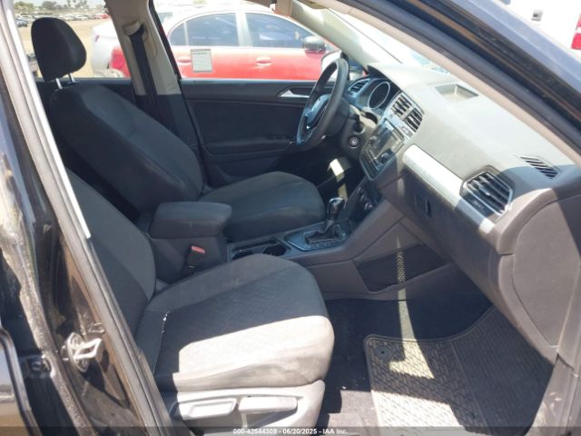 3VV1B7AX0JM075316 Volkswagen 2018