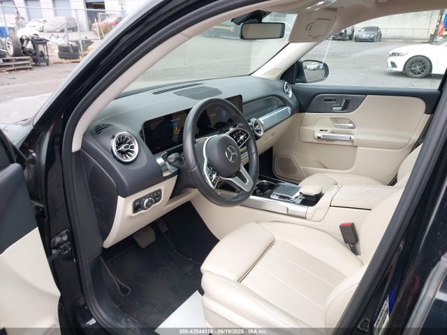 WDC4M4GB8LW002580 Mercedes-Benz m260