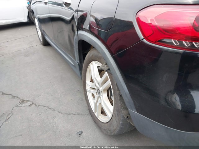 WDC4M4GB8LW002580 Mercedes-Benz m260
