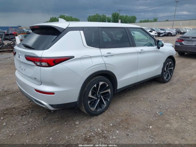 2024 MITSUBISHI OUTLANDER JA4J3VA81RZ030124 Photo 3