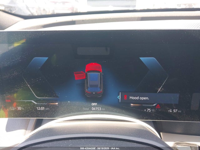 WB523CF04SCT83589 BMW Ix