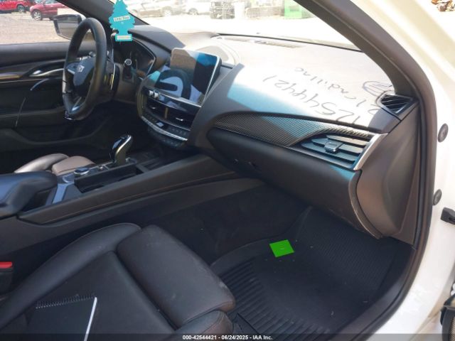 2021 CADILLAC CT5 1G6DU5RK4M0112493 Photo 4