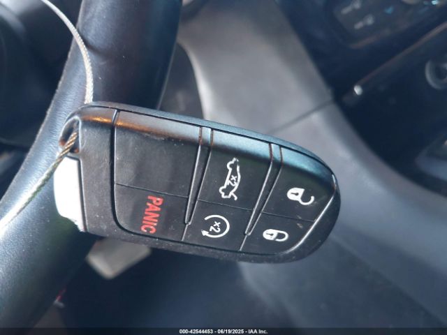 2020 CHRYSLER 300 2C3CCAGG3LH131585 Photo 10