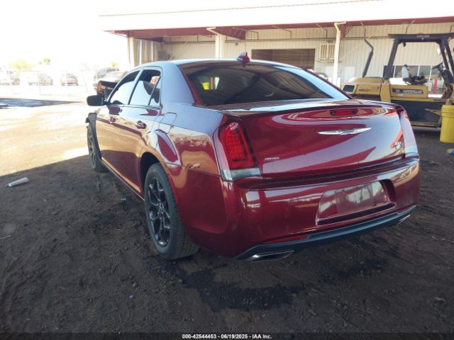2020 CHRYSLER 300 2C3CCAGG3LH131585 Photo 2