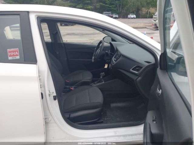 2020 HYUNDAI ACCENT 3KPC24A64LE104343 Photo 4