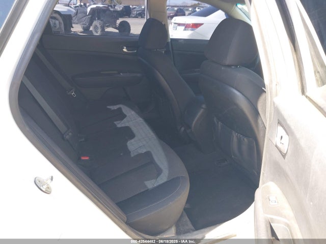 5XXGT4L31JG267764 KIA gdi