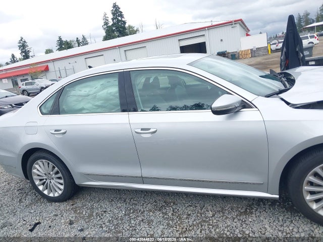 1VWBT7A39GC063234 Volkswagen 2016