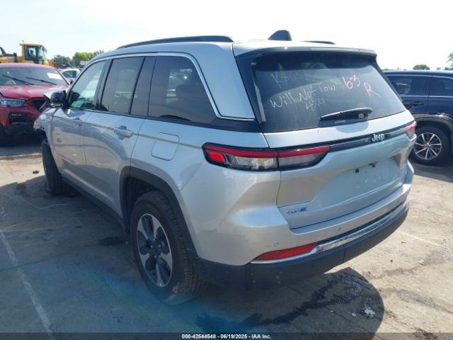 2024 JEEP GRAND CHEROKEE 4XE 1C4RJYB6XRC171449 Photo 2