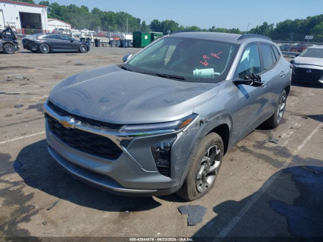 2024 CHEVROLET TRAX KL77LHE25RC229412 Photo 1
