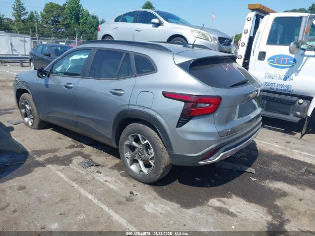 2024 CHEVROLET TRAX KL77LHE25RC229412 Photo 2