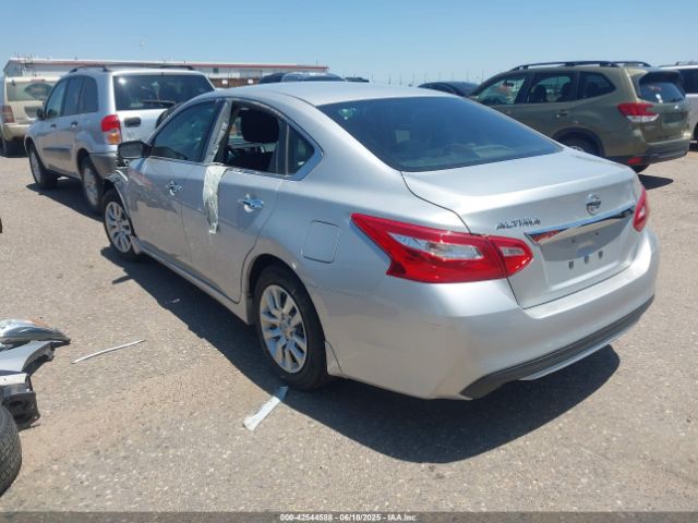 1N4AL3AP8GC263652 Nissan 2016