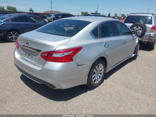 1N4AL3AP8GC263652 Nissan 2016