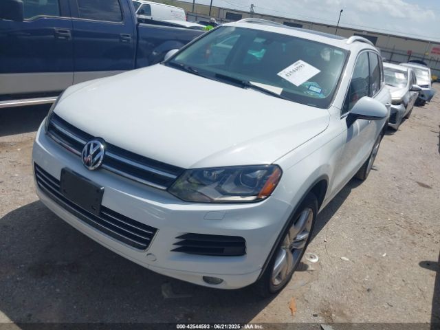 2012 VOLKSWAGEN TOUAREG WVGEF9BP2CD007138 Photo 1