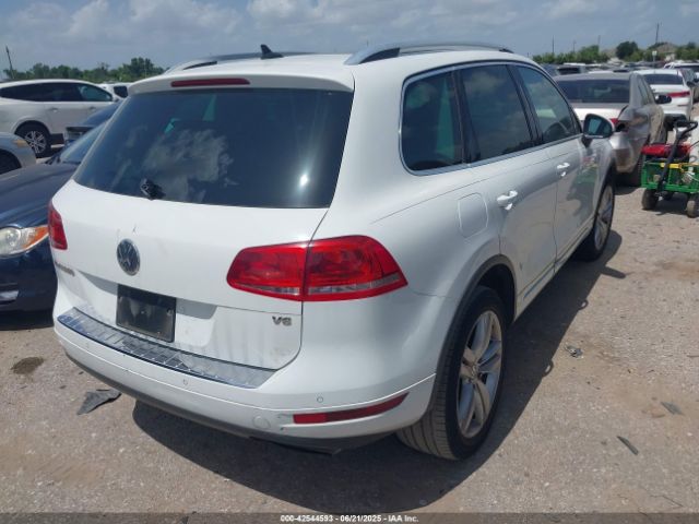 2012 VOLKSWAGEN TOUAREG WVGEF9BP2CD007138 Photo 3