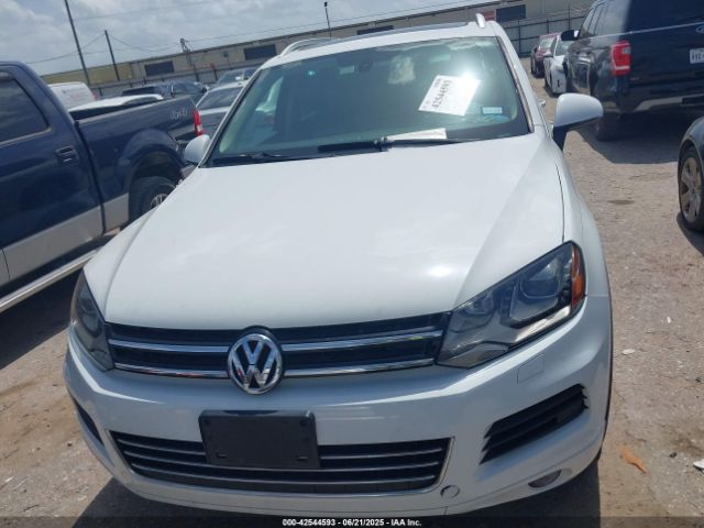 2012 VOLKSWAGEN TOUAREG WVGEF9BP2CD007138 Photo 5