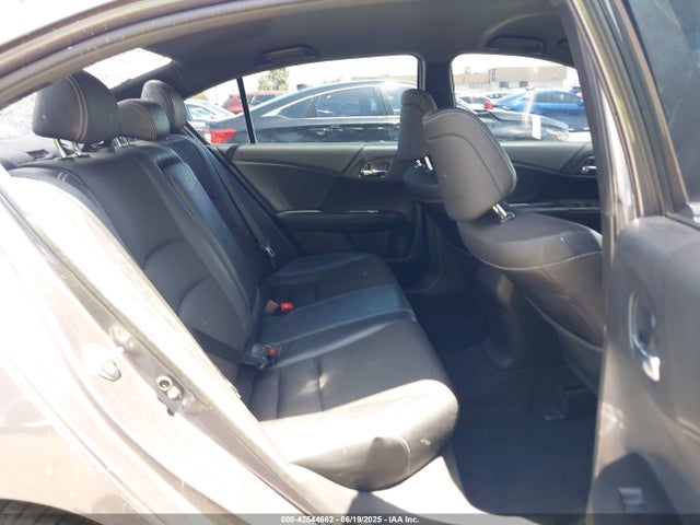 1HGCR2F54GA054604 Honda k24w1