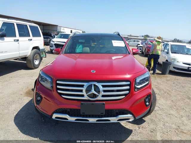 W1N4M4GBXRW380231 Mercedes-Benz m260