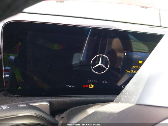 W1N4M4GBXRW380231 Mercedes-Benz m260