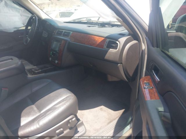 2012 CHEVROLET TAHOE 1GNSCBE06CR255554 Photo 4