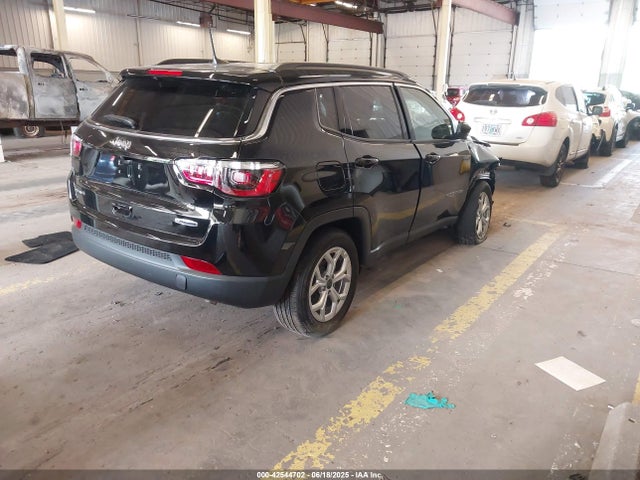 Jeep Compass 2025 3C4NJDBN5ST570777 Image 4