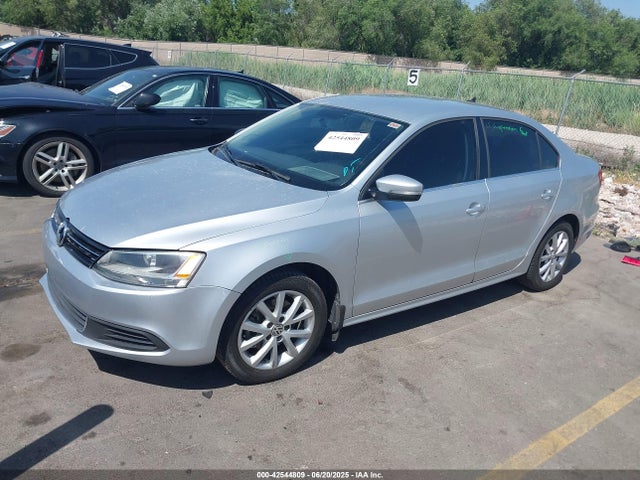 3VWD17AJ6EM234451 Volkswagen 2014