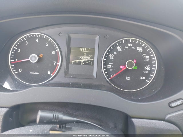 3VWD17AJ6EM234451 Volkswagen 2014