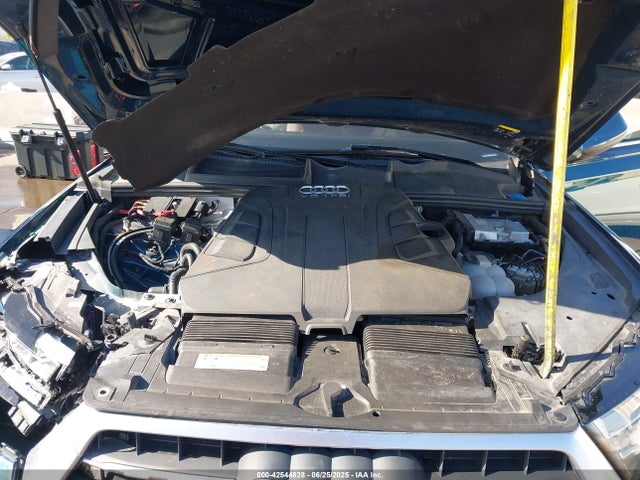 2018 AUDI Q7 WA1LAAF73JD054904 Photo 9