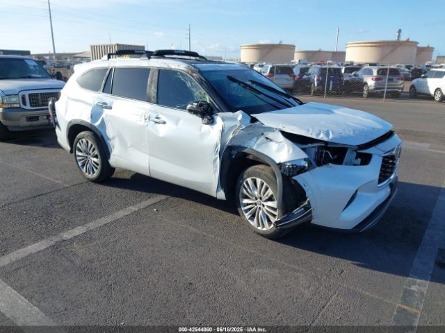 2023 TOYOTA HIGHLANDER 5TDKDRAH8PS009638