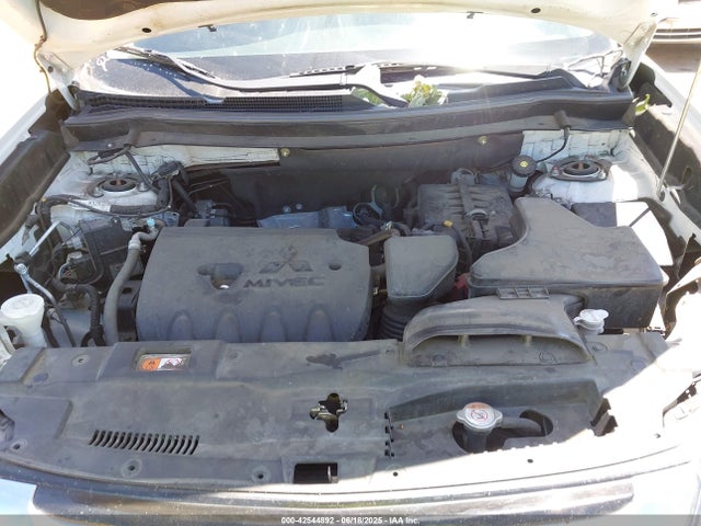 2017 MITSUBISHI OUTLANDER JA4AZ3A3XHZ013571 Photo 9