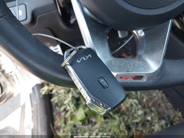 KIA Forte 2023 3KPF54AD8PE686827 Image 25