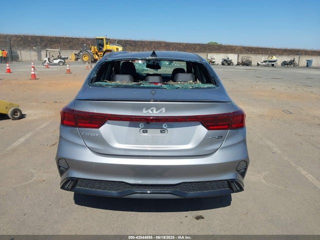 KIA Forte 2023 3KPF54AD8PE686827 Image 31