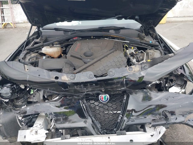 ZARFAMAN6K7600157 Alfa Romeo giulia (952)
