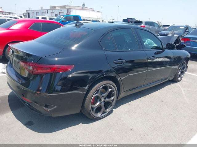 ZARFAMAN6K7600157 Alfa Romeo giulia (952)