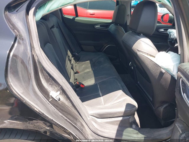 ZARFAMAN6K7600157 Alfa Romeo giulia (952)