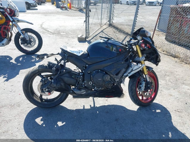 Suzuki R747- 2016 JS1GR7MA4G2100904 Image 12